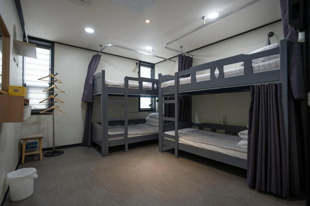 Toda Guesthouse Jeju